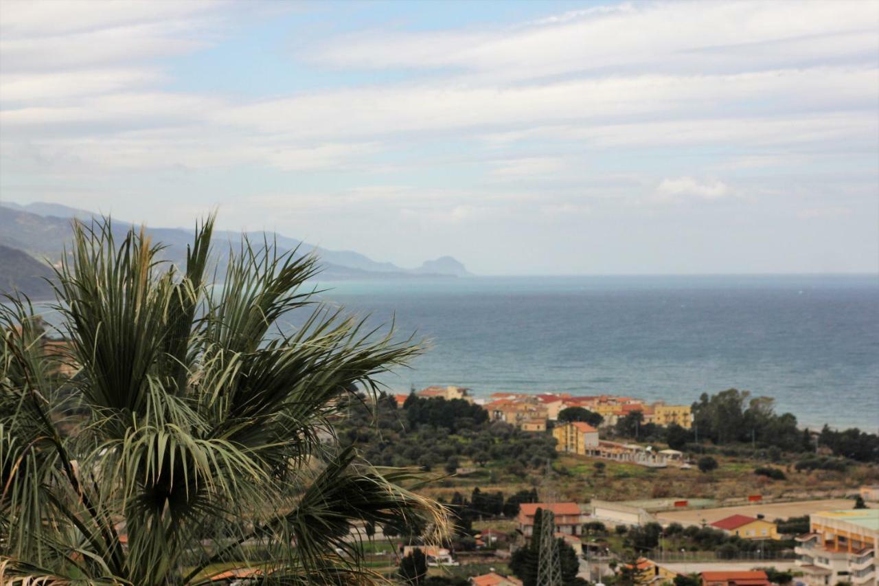 Case Vacanza Le Casette Santo Stefano di Camastra Exterior foto